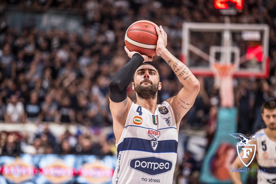 Scaligera Basket, all'overtime sconfigge Bologna 73-70 1 pietro aradori 1