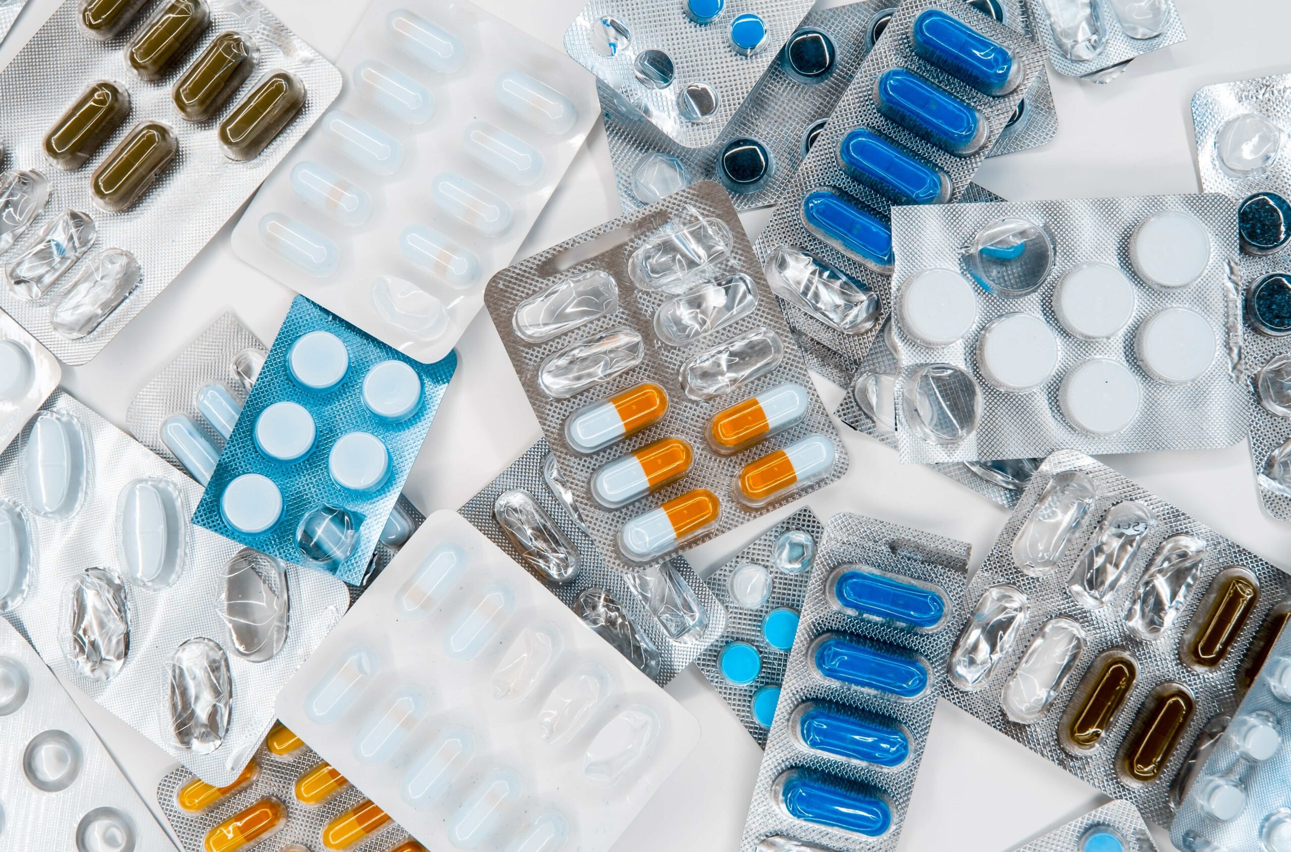 Aifa raccomanda attenzione per l’uso di un certo tipo di antibiotici