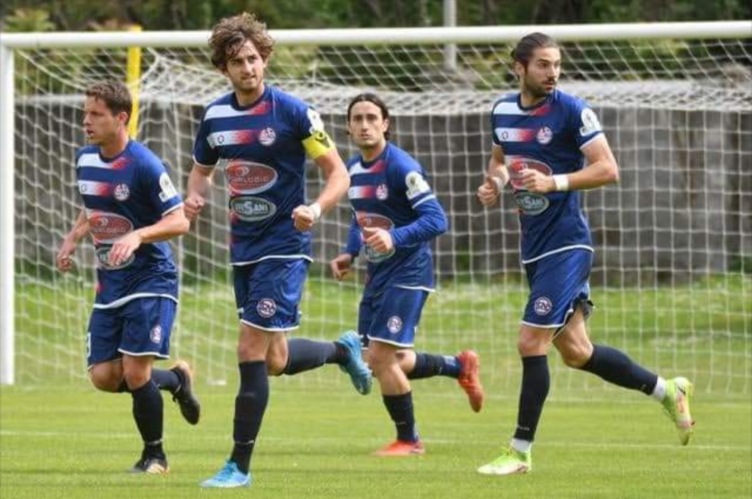 SONA CALCIO: ALLE 15 IN CAMPO PER IL TURNO INFRASETTIMANALE