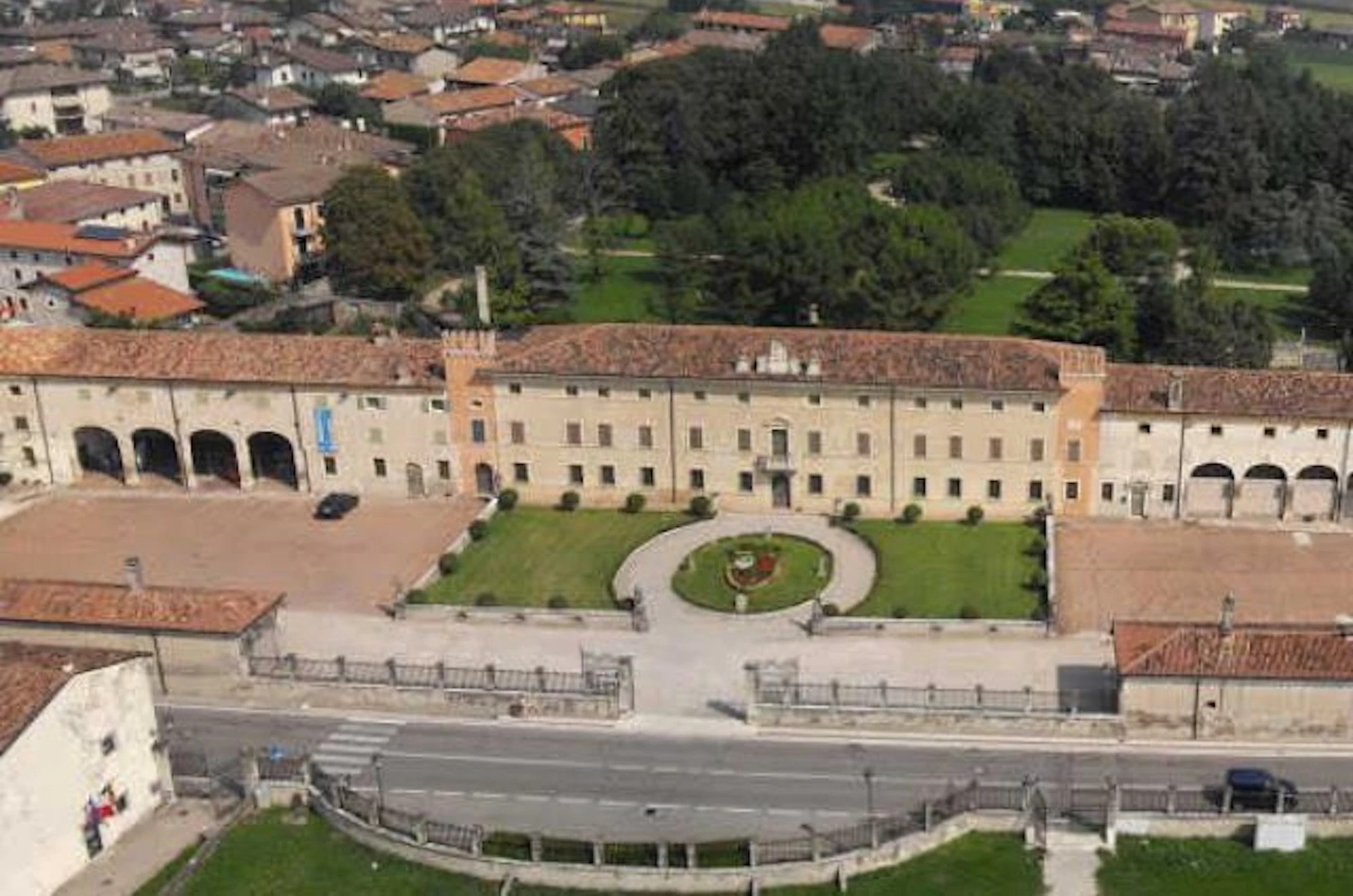Povegliano, al via la sistemazione del Parco di Villa Balladoro: 54mila€ per mettere in sicurezza il patrimonio arboreo
