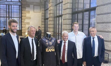 Rana Verona, presentata in anteprima la 3° maglia “Opera”