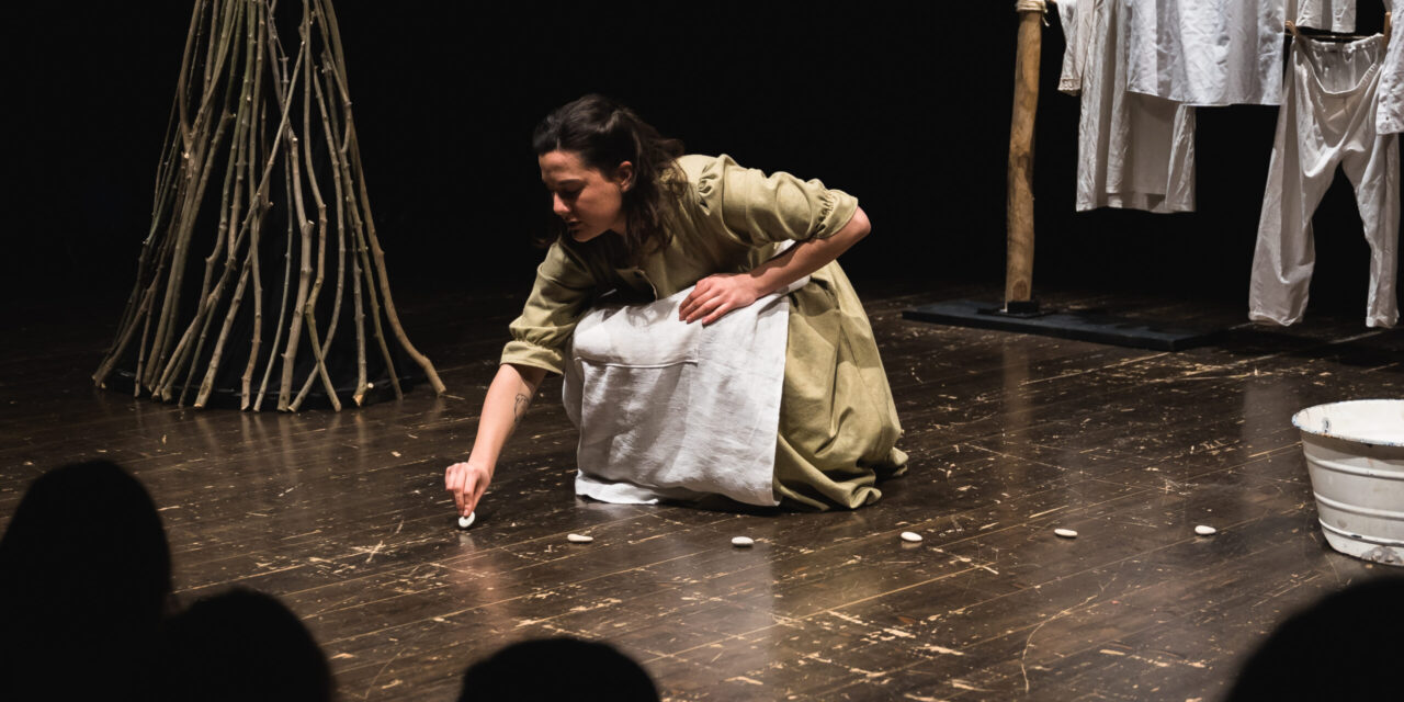 Una serata per famiglie all’Astra. Domenica tocca a “Gretel, al confine con la foresta” di Altri Posti in Piedi