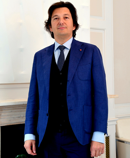 Belluzzo International ad Abu Dhabi. Gli Emirati hub della finanza globale 1 Alessandro Belluzzo 1