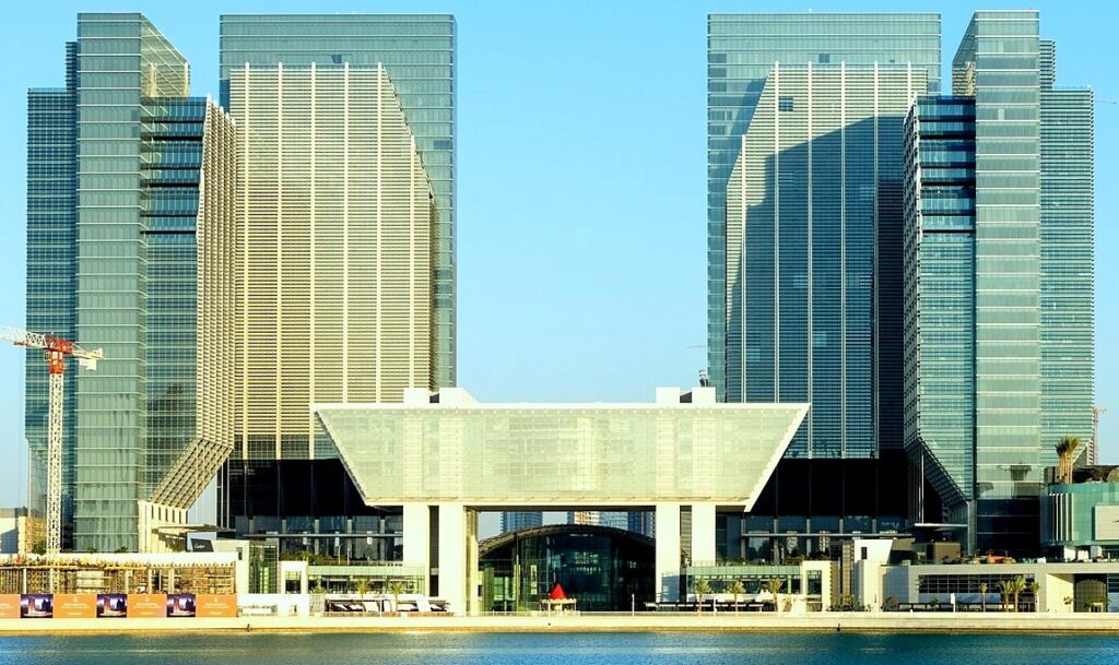 Belluzzo International ad Abu Dhabi. Gli Emirati hub della finanza globale 2 L'area con gli uffici di Belluzzo International