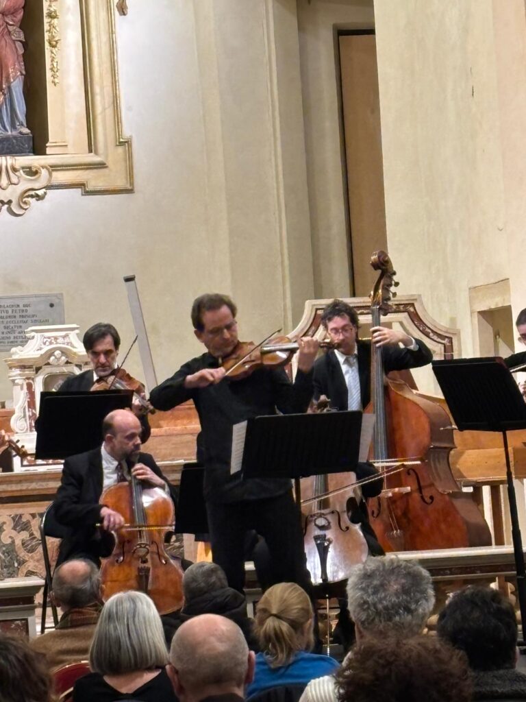 I Virtuosi Italiani e Ulf Schneider: un "Concerto per la pace" tra Bach e Pärt 1 PHOTO 2025 02 21 12 01 13