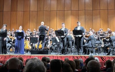 Mozart inaugura la stagione sinfonica della Fondazione Arena con la maestosità della “Grande Messa”