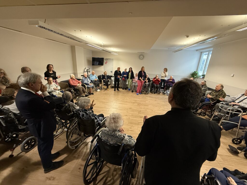 Mons. Pompili in Pederzoli due