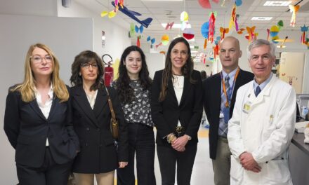Maddalena Morgante in visita nei reparti di Chirurgia Pediatrica e Oncoematologia dell’Ospedale della Donna e del Bambino