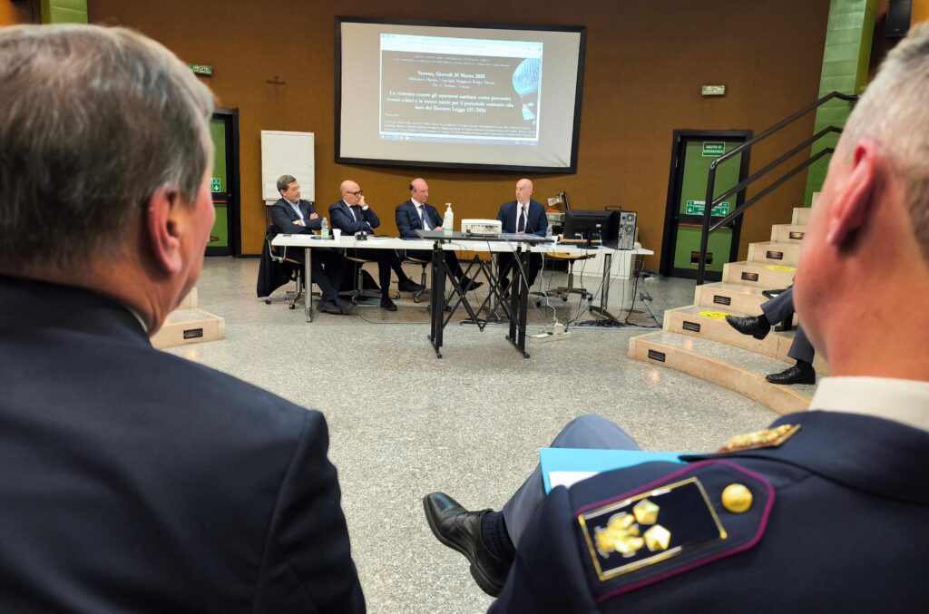 Violenza ai sanitari: un fronte unito a Verona per la tutela di medici e infermieri 1 un momento dell evento 1
