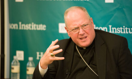 Papa potrebbe diventare il più trumpiano fra i cardinali. Timothy Dolan