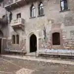 Accesso a pagamento al cortile di Giulietta