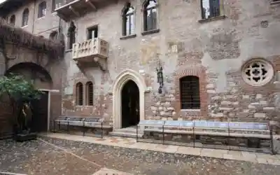 Accesso a pagamento al cortile di Giulietta