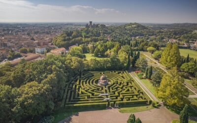 Benessere al tramonto: yoga e pilates nel verde del Parco Giardino Sigurtà
