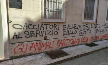 Rigo. Solidarietà a Federcaccia per le scritte sulla sede