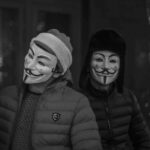 In rete 2 milioni di file segreti. Chi è l’Assange russo?