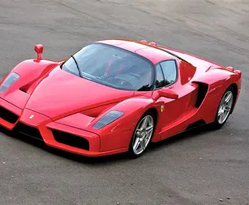 Red Night, rombo Ferrari a Peschiera del Garda