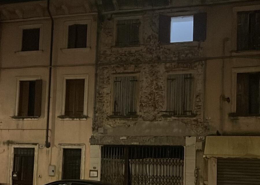 Il mistero della casa abbandonata