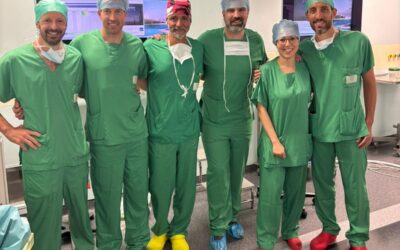 Al Pederzoli i chirurghi del Karolinska Institute di Stoccolma