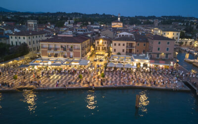 Ferragosto 2025: a Verona e sul Garda Veneto il turismo tiene, nonostante prezzi in salita e nuove sfide di mercato