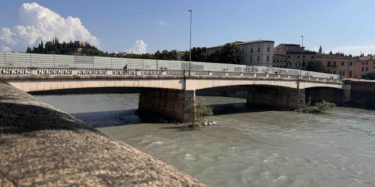 Ponte Nuovo. Polemica sui commercianti che hanno chiuso