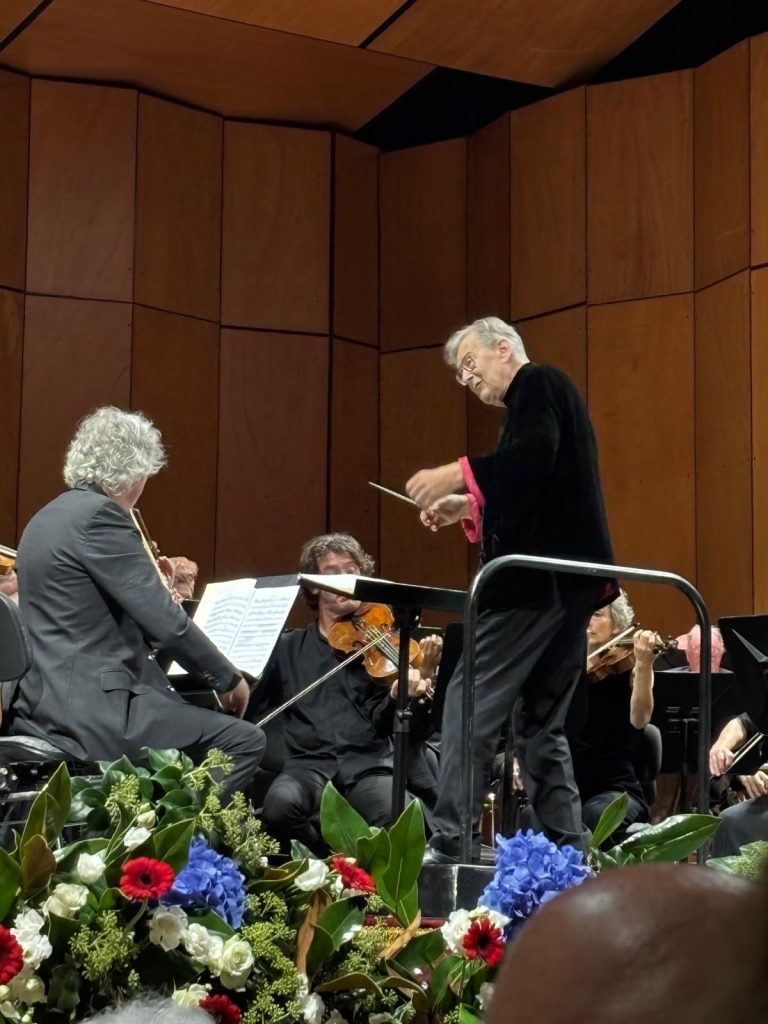 7aceecc8 93e5 4c33 be16 5e7cd824e722