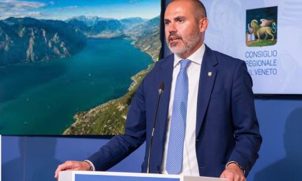 Bozza interviene sul caso dello studentato di via Sacchi