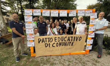 A Povegliano firmato il patto educativo di comunità. Tedeschi: “Scriviamo il futuro dei nostri giovani”