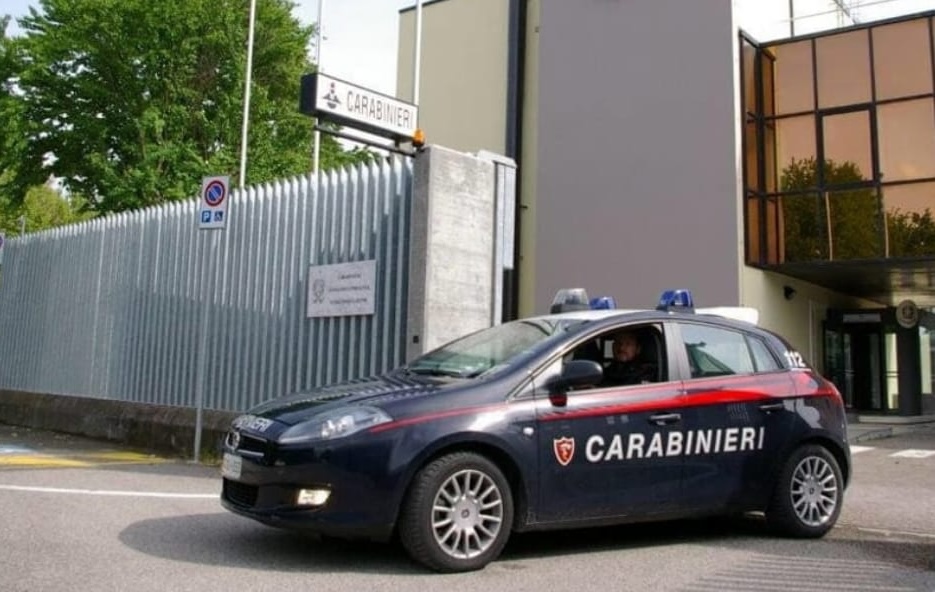 Legnago. 4 carabinieri salvano gli abitanti di una casa in fiamme