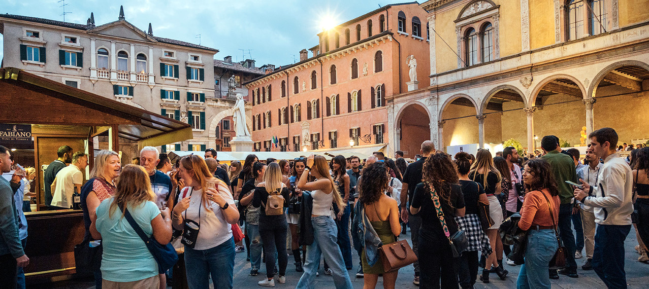 Verona per tre giorni diventa Hostaria, dove il vino incontra la cultura