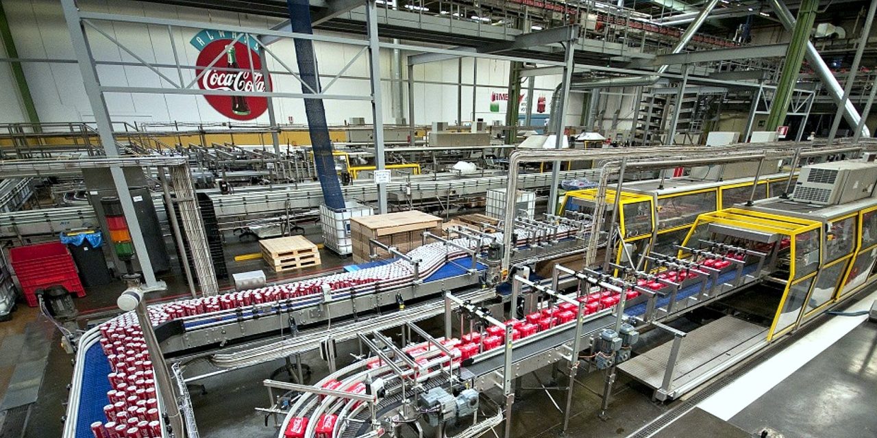 Coca-Cola, Nogara porta al Veneto 3200 posti di lavoro e risorse per 117 milioni