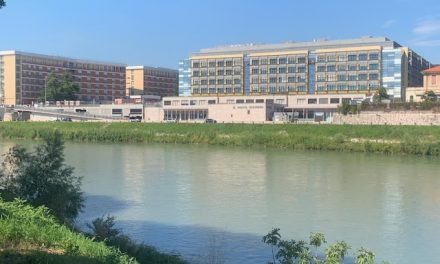 Restano 2 i carabinieri ricoverati in Borgo Trento