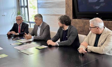 Gestione dei rifiuti in centro: dal 29 ottobre esteso a tutta l’ansa dell’Adige il porta a porta per le attività commerciali