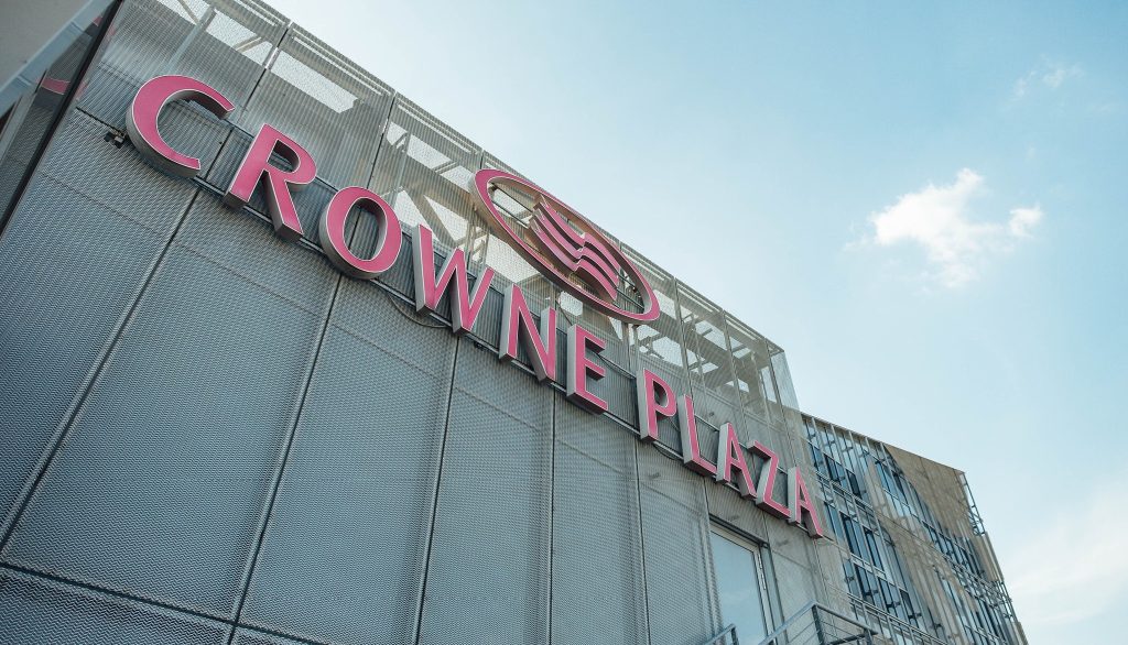 crowne plaza