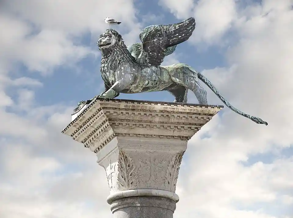 960px Lion of Venice Piazzetta San Marco