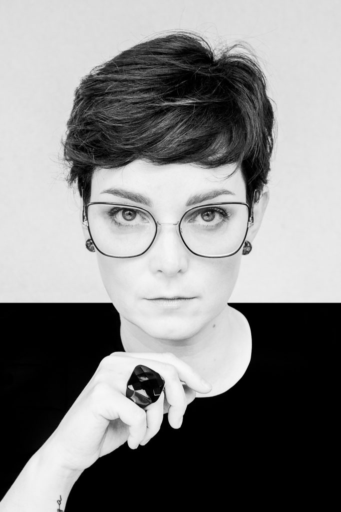 I ritratti in bianco e nero dei "Veronensis" in mostra a Palazzo Verità Poeta 8 Barbara Antolini