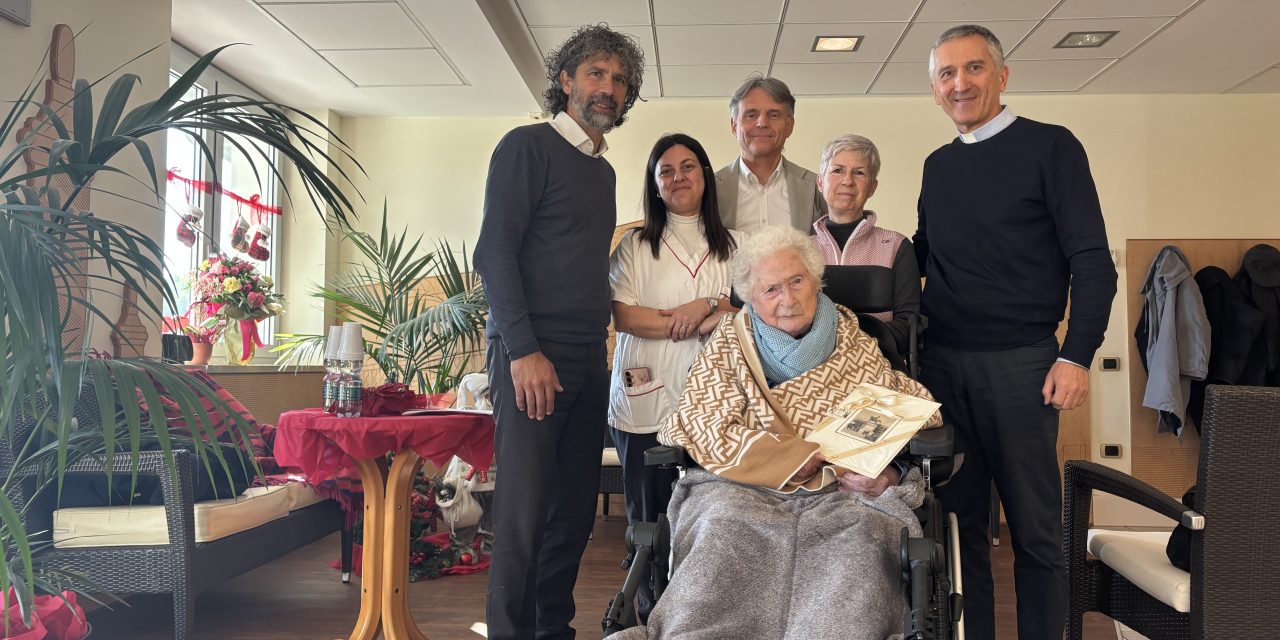 Compie 103 anni signora ospite della Pia opera Ciccarelli