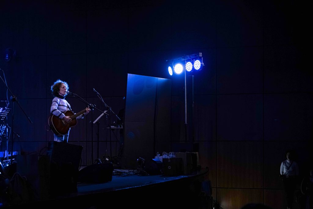 ENRICO CHEN FOTTO 39