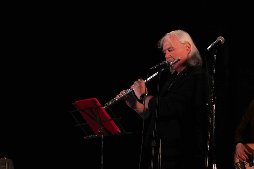 ENRICO CHEN FOTTO 45