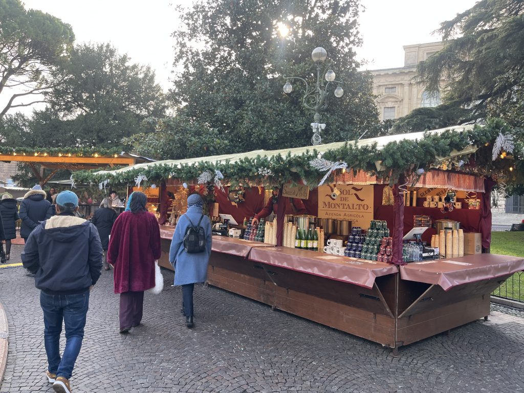 I mercatini di Natale. Un valore per la città 2 IMG 0664