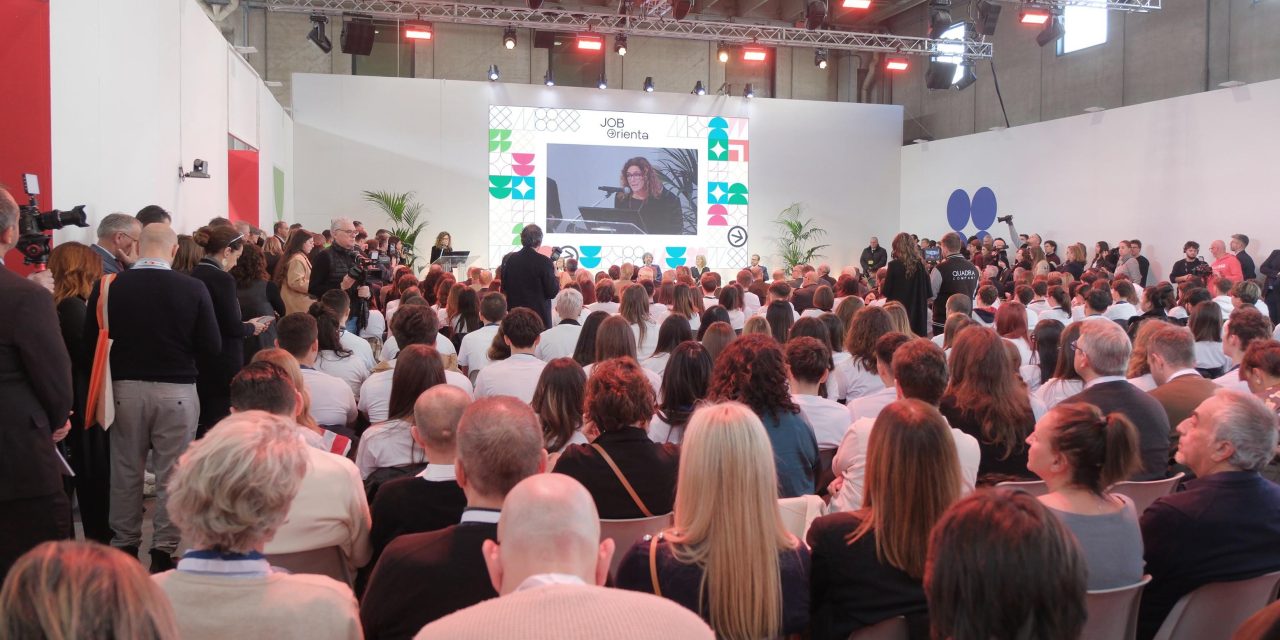JOB&Orienta 2025: quasi metà delle figure professionali richieste dalle imprese italiane resta “introvabile”
