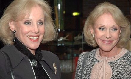 Morte le gemelle Kessler, un suicidio?