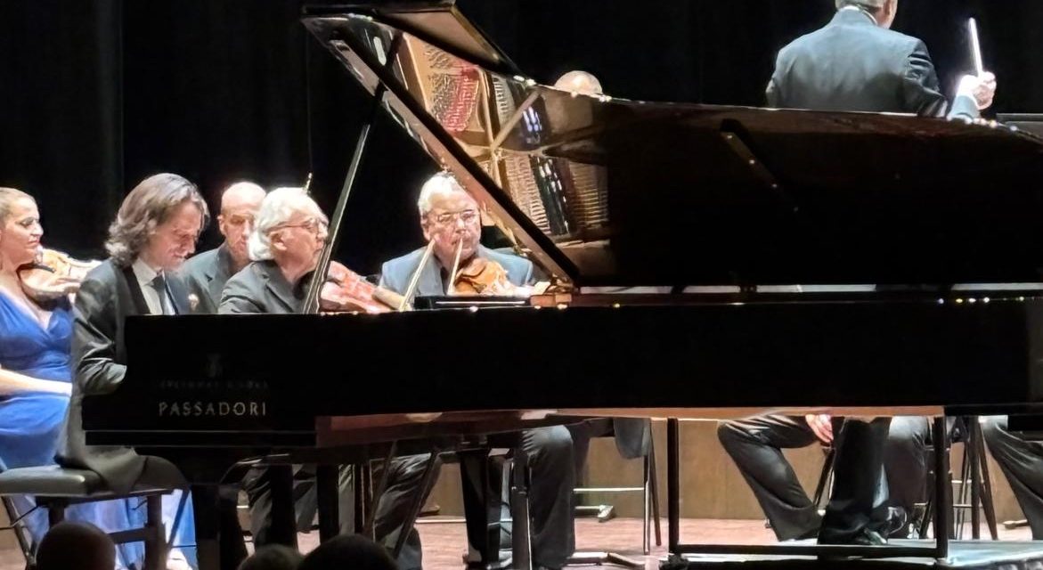 Mozart incanta il Ristori: Taverna e Orizio guidano un concerto di rara intensità