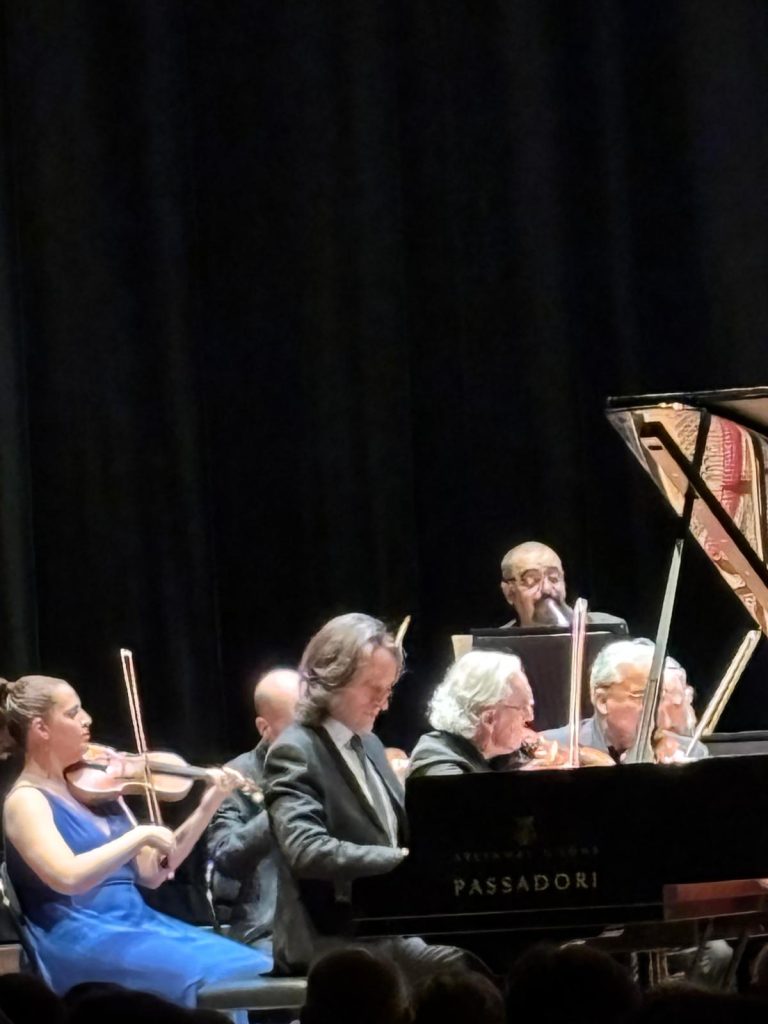 PHOTO 2025 11 14 11 06 10