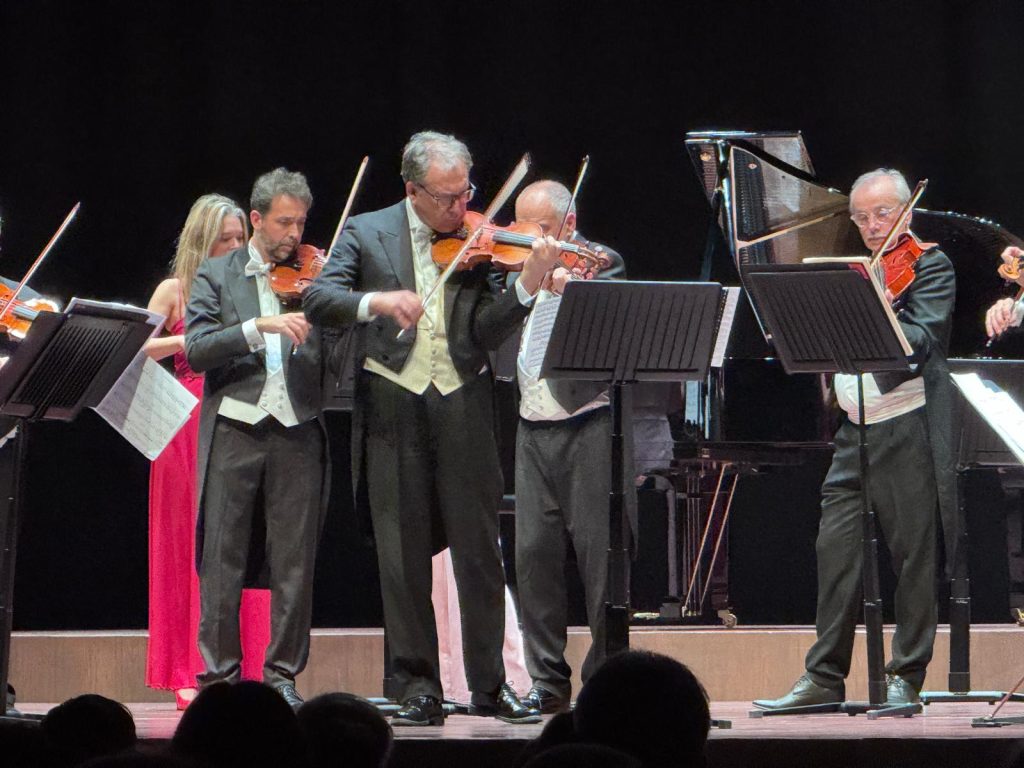 “Profumo francese” al Teatro Ristori, un programma con Vincenzo Bolognese e I Virtuosi Italiani 3 PHOTO 2025 11 22 11 59 45 2