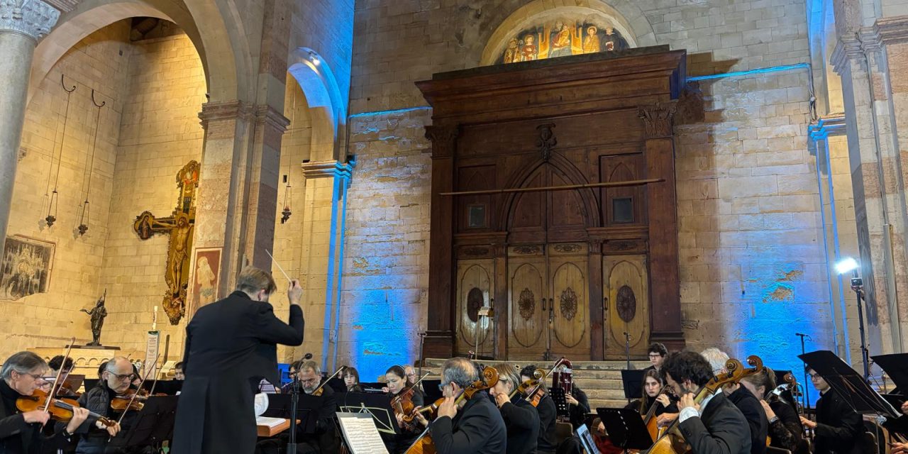 Beethoven e l’Ode alla Gioia chiudono la Stagione Ceciliana: a San Zeno un trionfo di musica e umanità