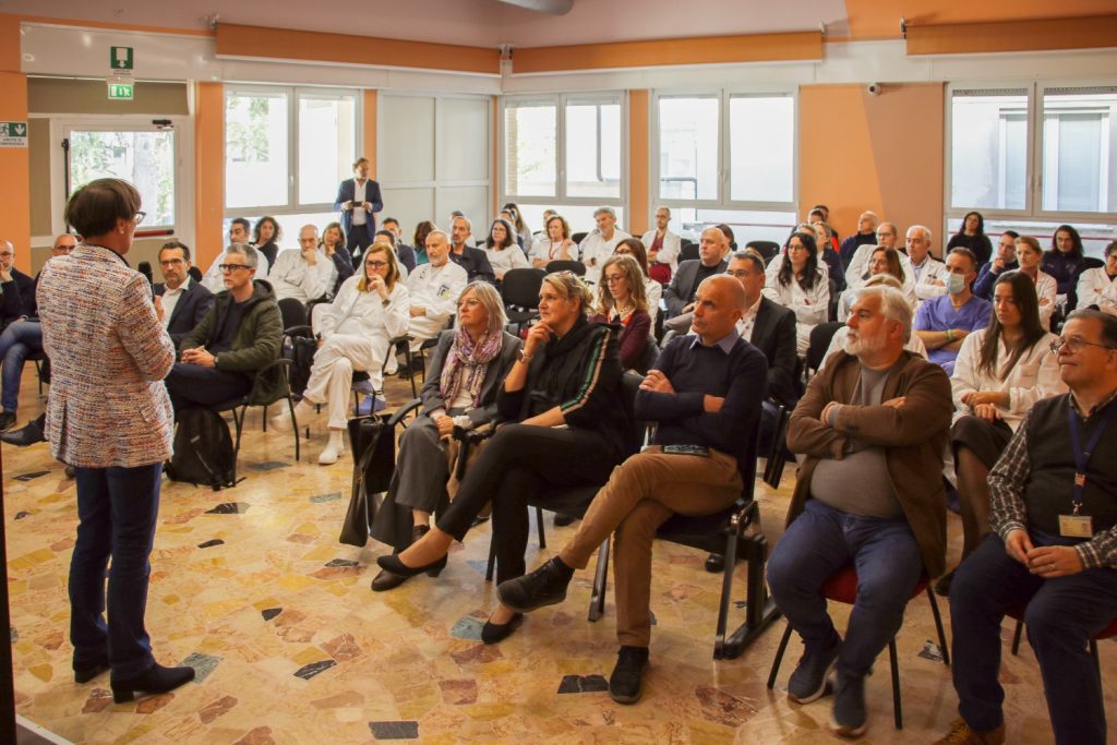 Un momento della presentazione 1