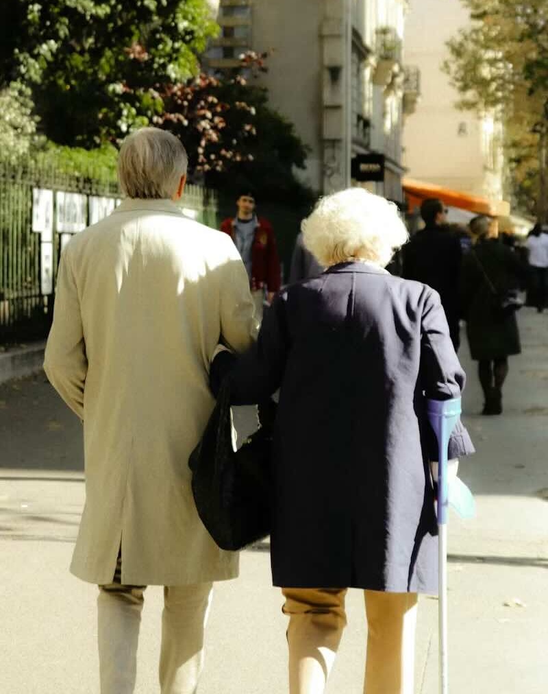 photo 1661617549469 a0066dc0a5b8