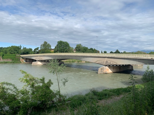 Ponti Catena, Risorgimento e Vittoria chiusi dalle 21 alle 6
