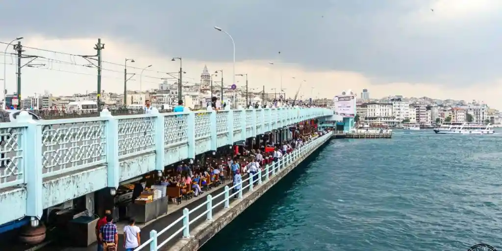 I ricercatori del MIT confermano che il ponte di Galata progettato da Leonardo Da Vinci avrebbe retto 4 Galata Bridge Header 1280x640 1