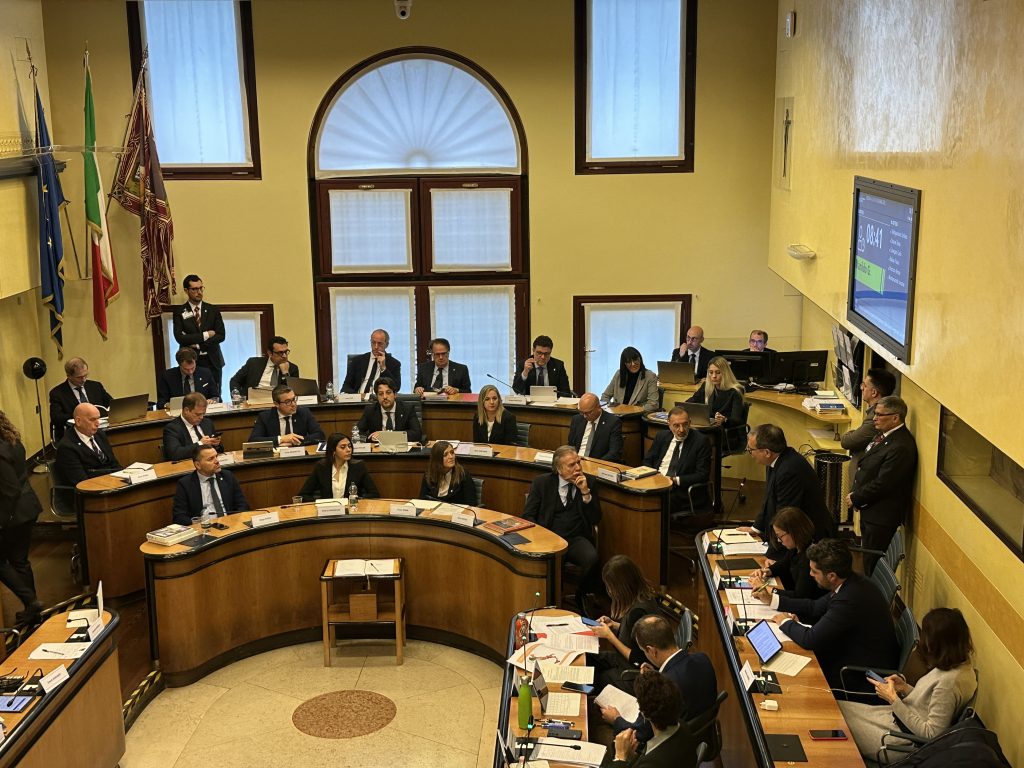 Stefani presenta il programma. Apertura storica all'opposizione 1 IMG 4438